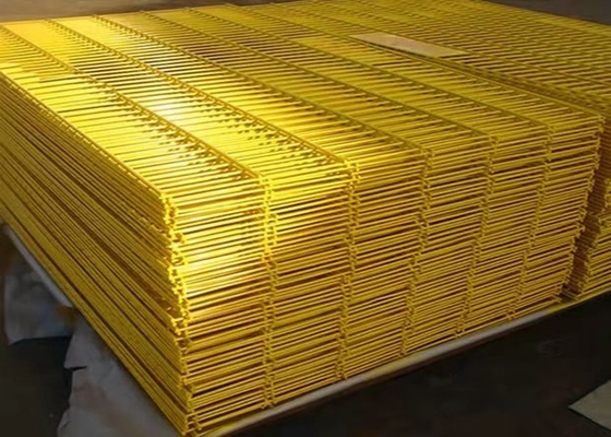 PVC 입히는 용접된 철망사 패널 긴 구멍 2.0 - 4.0mm 철사 계기